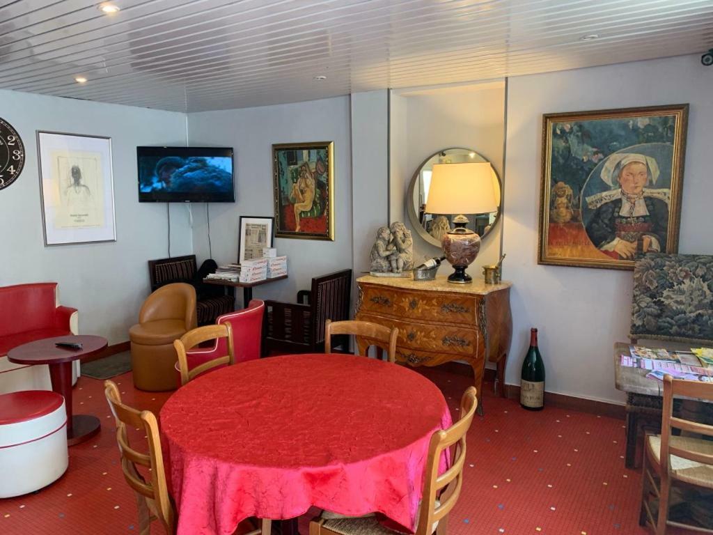 L'Escale Otel Longeau-Percey Dış mekan fotoğraf